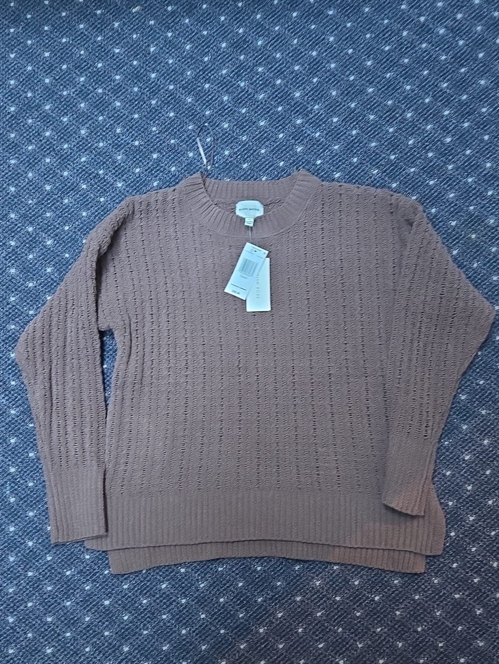 Pink Rose Womans Crewneck Sweater in Taupe Size Small